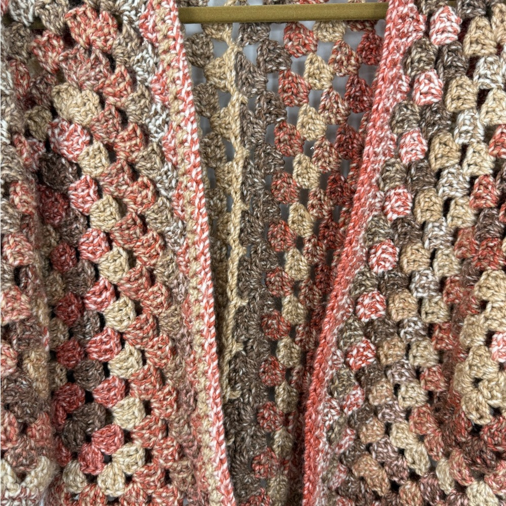 Handmade, granny, cottage, core Crochet Granny Square cardigan M/L - Picture 7 of 9